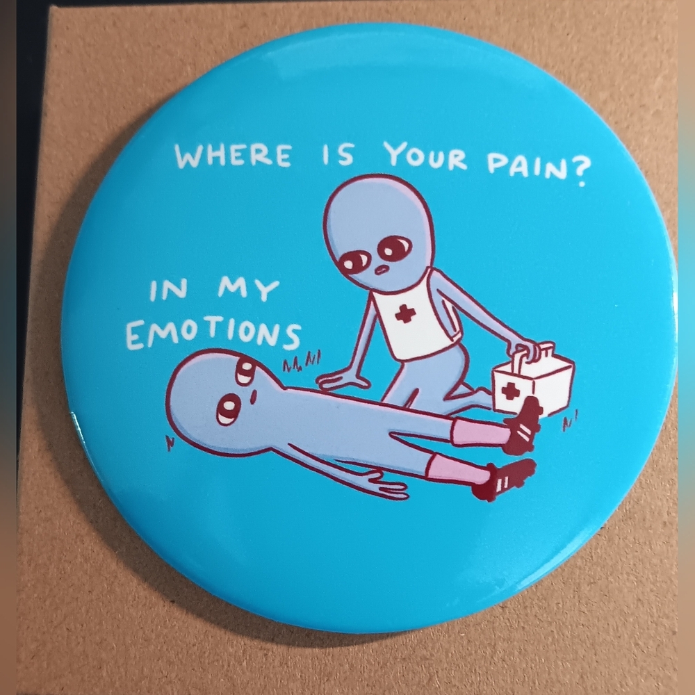 Alien Button Pin (NEW)